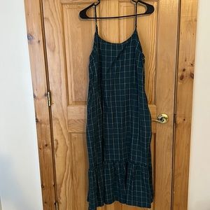 a new day brand dress green with white stripes/plaid